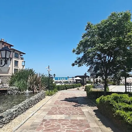 Oasis Sea&beach Deluxe * 洛泽内茨